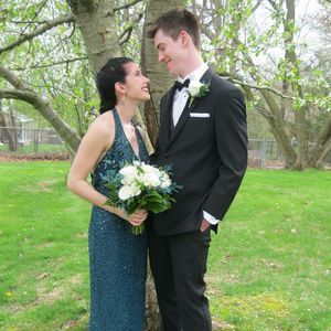 Meet your Posher, Laurel